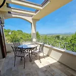 - House With Panoramic View Immersed In Full Nature 알게로