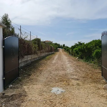 בית נופש - House With Panoramic View Immersed In Full Nature