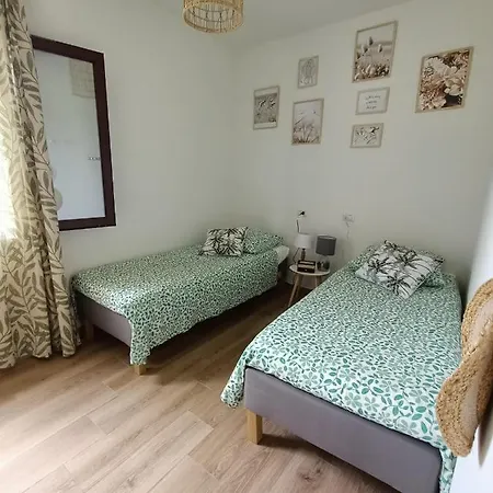 Holiday home - House With Panoramic View Immersed In Full Nature *